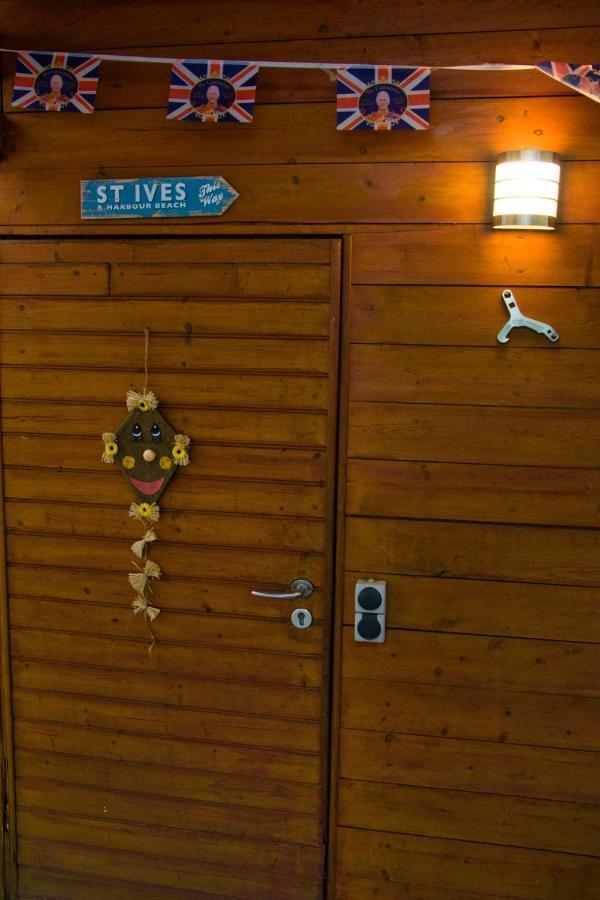 Mycozyplace - Zwei Gemuetliche Zimmer Fuer Vier Dresden Exterior foto
